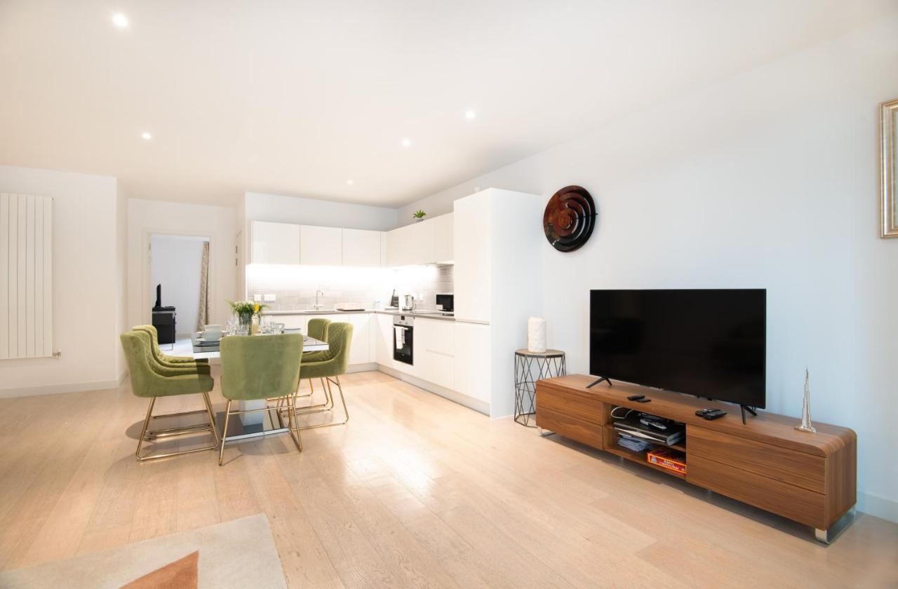 Austin David Apartments Royal Wharf ลอนดอน ภายนอก รูปภาพ